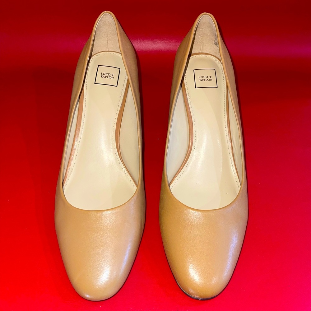 Nude Tan Pumps in size 11